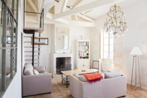 XVIII Century Gem With Magnificent Views Of The Harbour with a private garage